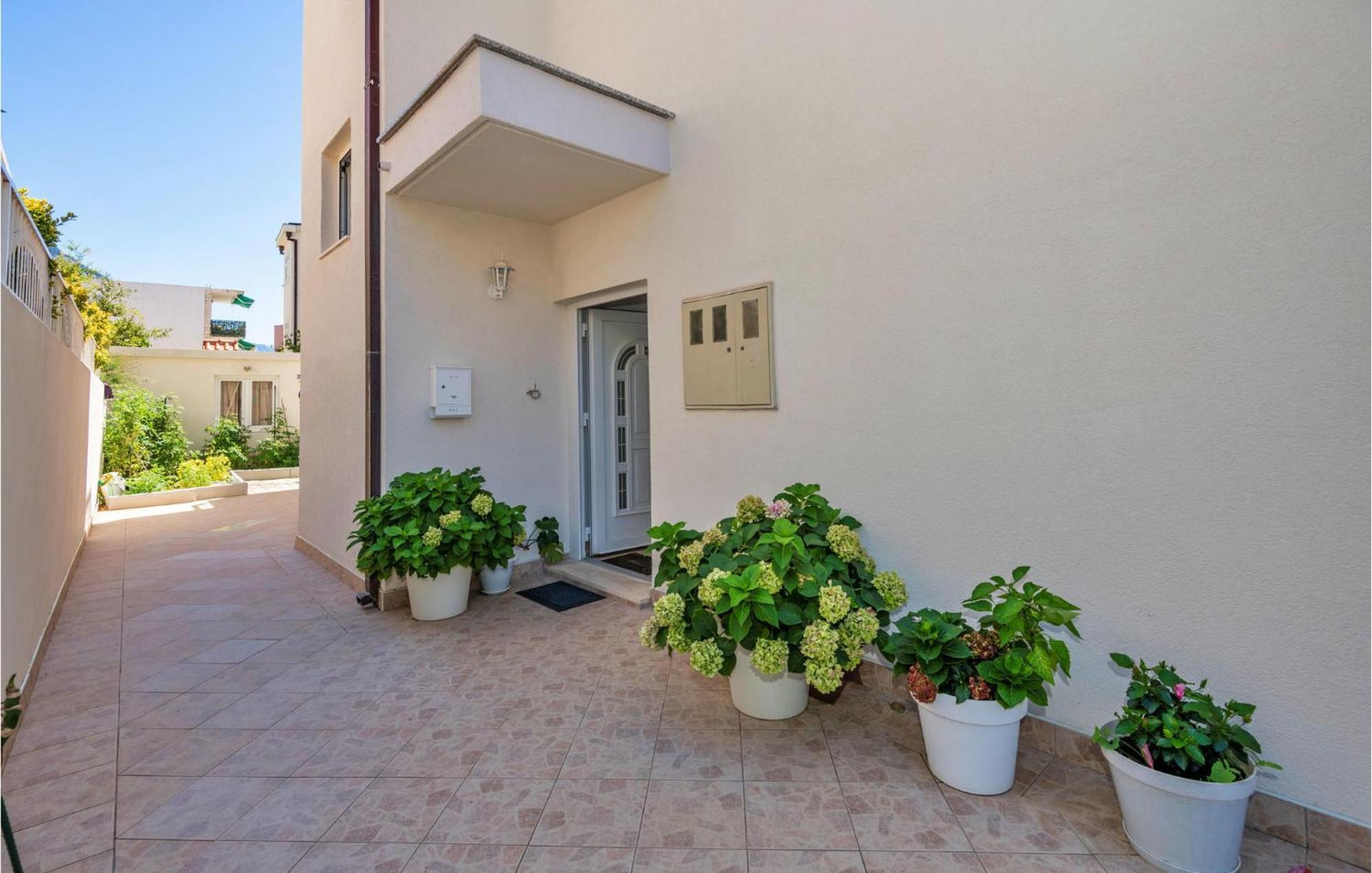 Apartment Kotromanica IV Makarska Exterior foto